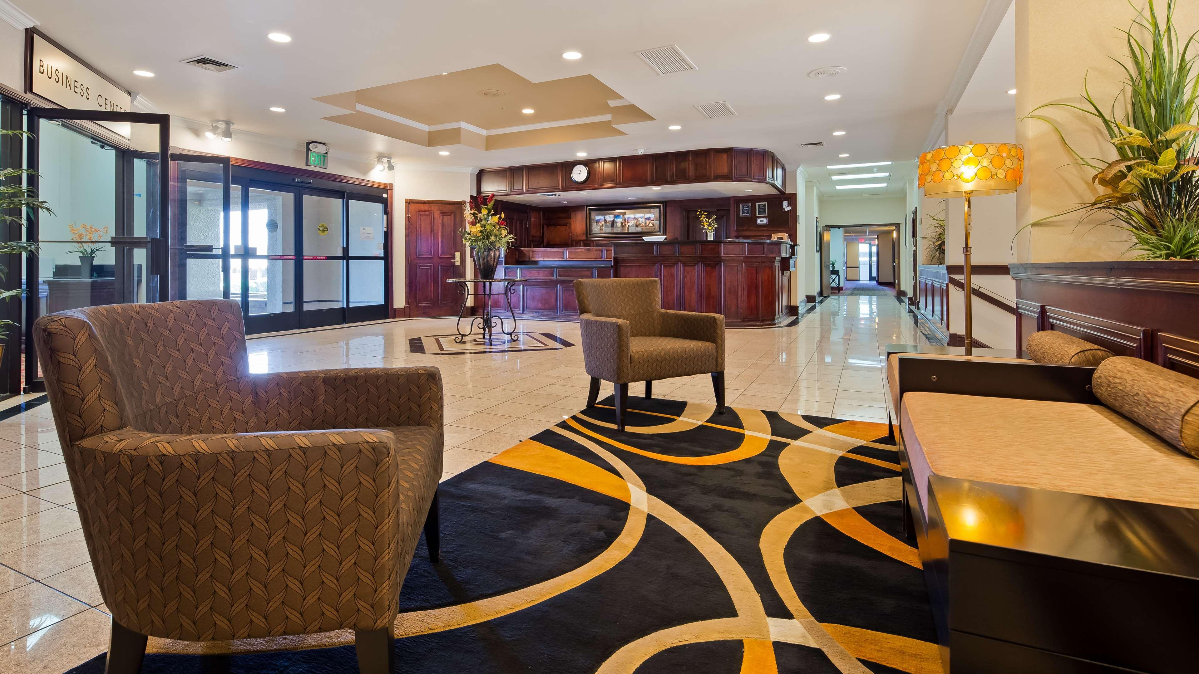 Wyndham Tucson Airport Hotel & Conference Center Buitenkant foto