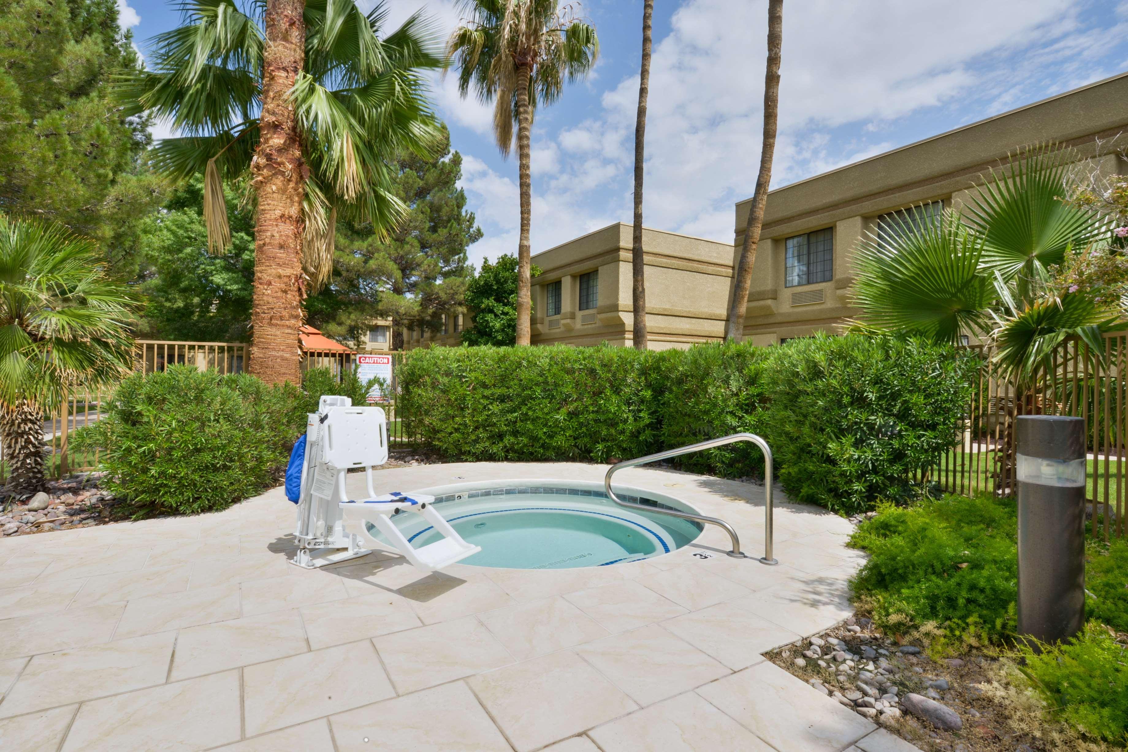 Wyndham Tucson Airport Hotel & Conference Center Buitenkant foto