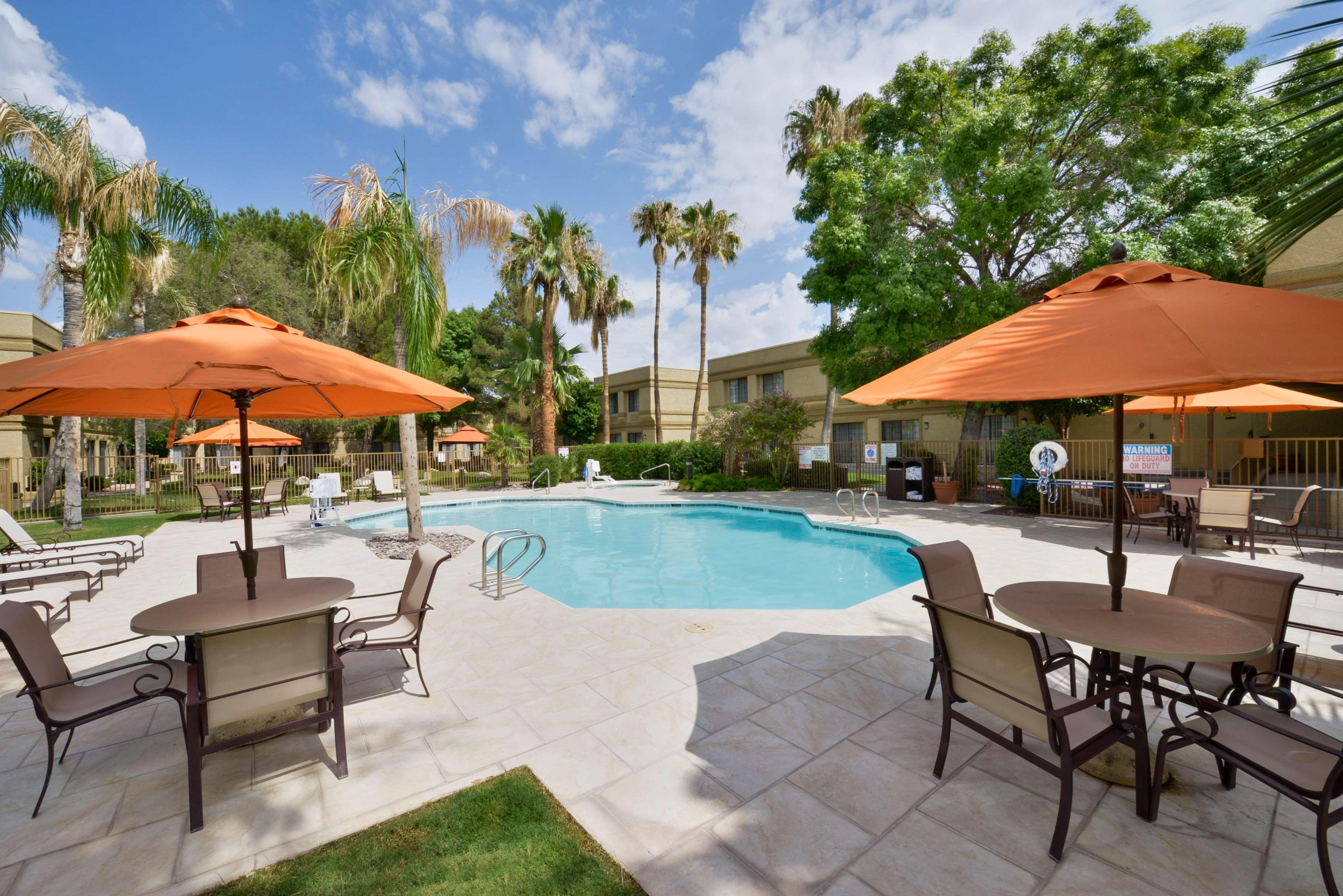 Wyndham Tucson Airport Hotel & Conference Center Buitenkant foto