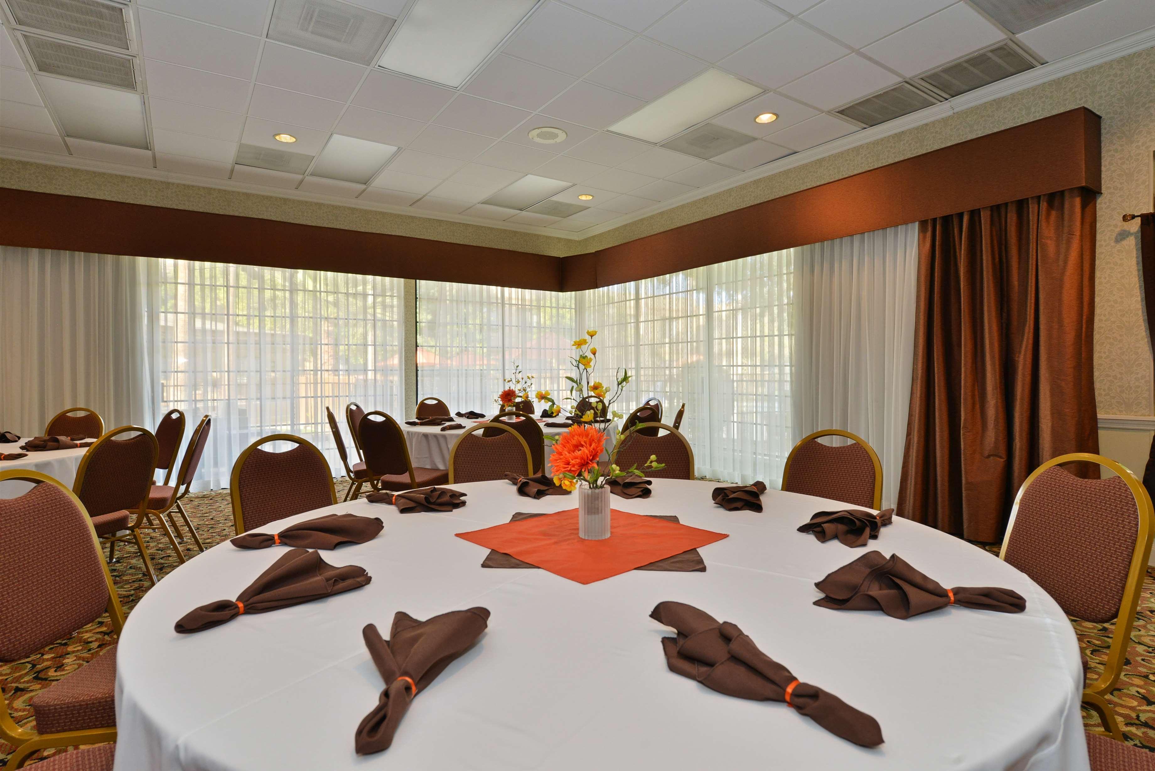 Wyndham Tucson Airport Hotel & Conference Center Buitenkant foto