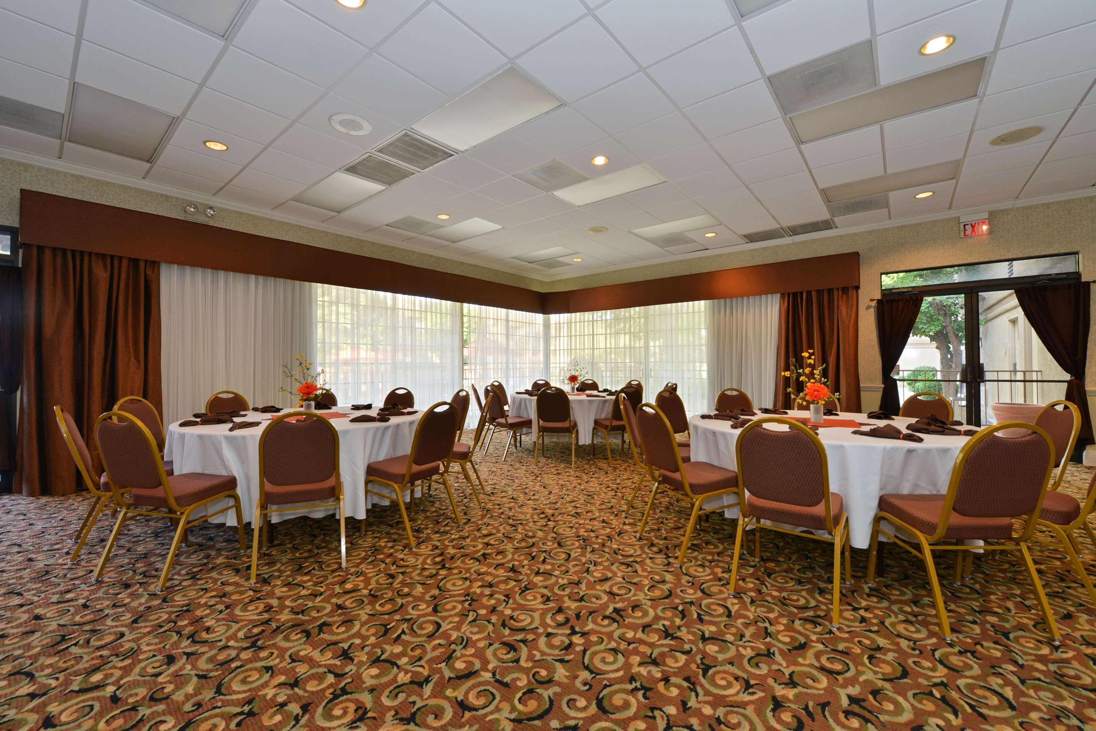 Wyndham Tucson Airport Hotel & Conference Center Buitenkant foto